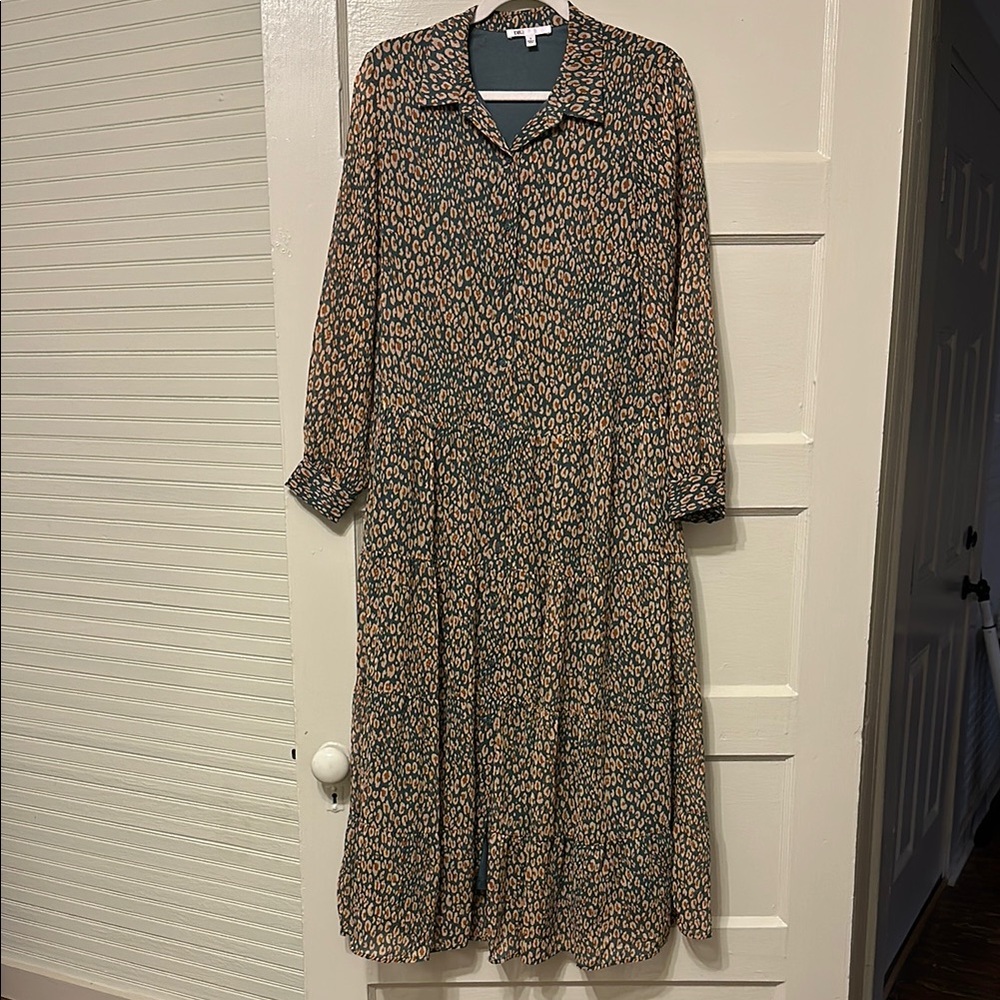 Elegant Patterned Dress